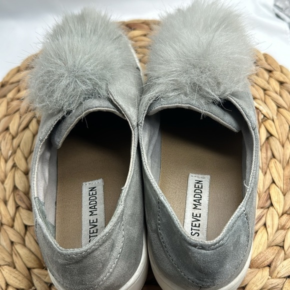 Steve Madden Faux Gray Suede Unique Fur PomPom Slip On Sneakers Size 7.5 - Picture 5 of 9